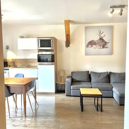 Alta Apartment *